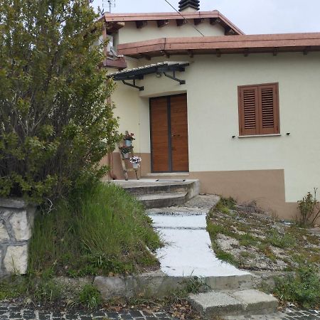 B&B La Vecchia Osteria Montereale Exterior foto